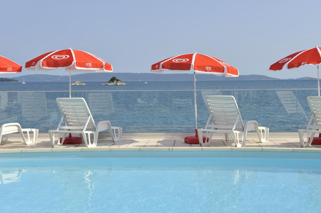 Apartments Villa Marija Seget Vranjica Buitenkant foto