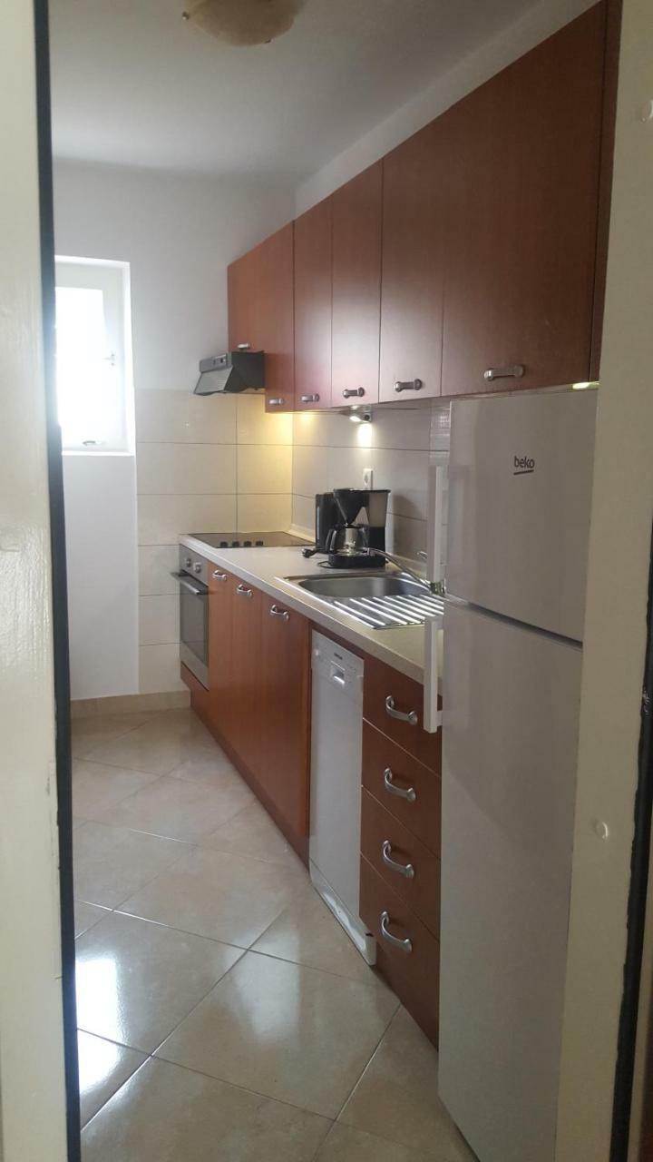 Apartments Villa Marija Seget Vranjica Buitenkant foto